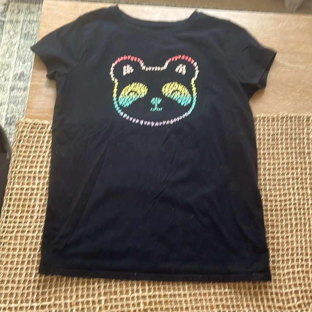 cute panda shirt! Size 10/12